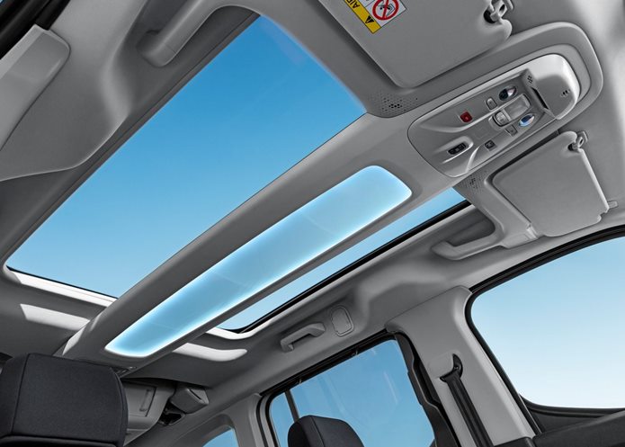 novo citroen berlingo 2019 interior teto solar panorâmico