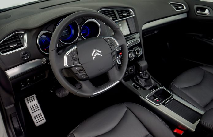 novo citroen c4 lounge 2019 interior painel