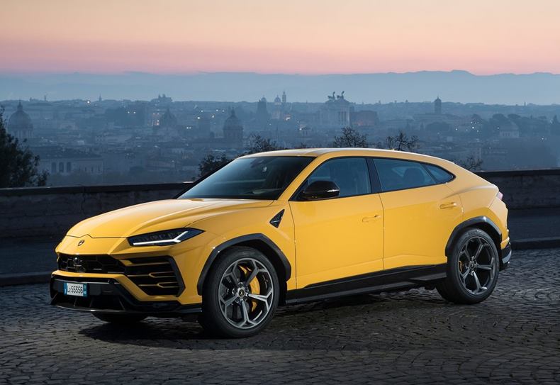 lamborghini urus