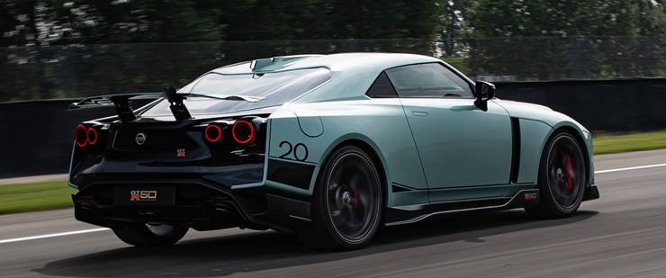 nissan gtr 2022