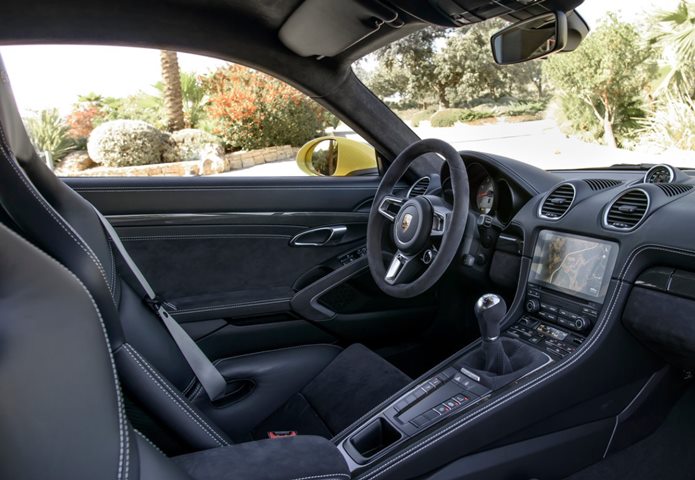 porsche 718 cayman gts interior