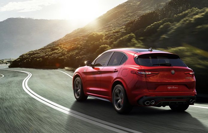 alfa romeo stelvio quadrifoglio