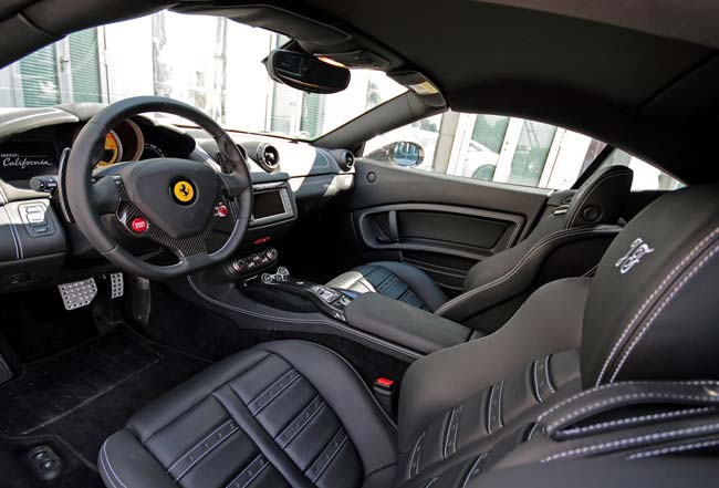 interior anderson ferrari california