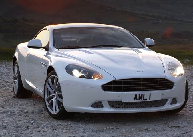 aston martin db9 coupe 2011