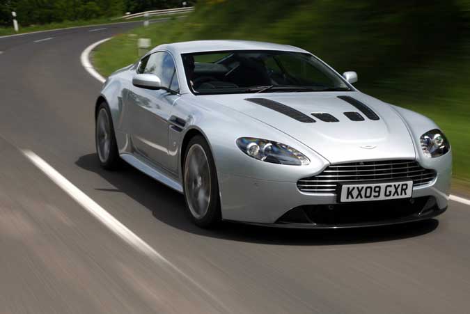 aston martin v12 vantage