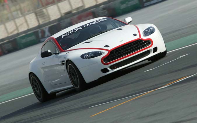 aston martin vantage gt4 2009