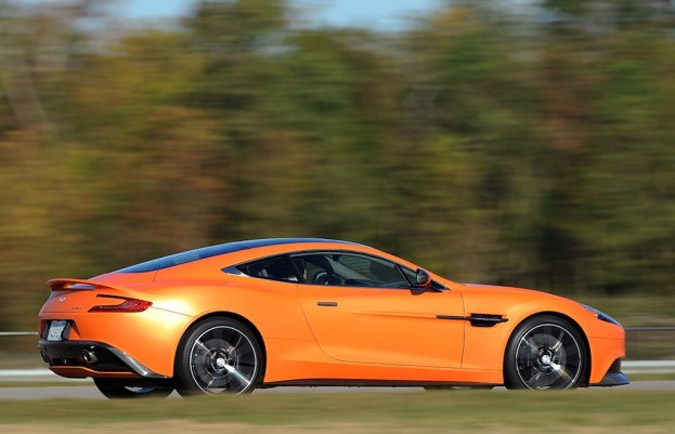 aston martin vanquish 2014