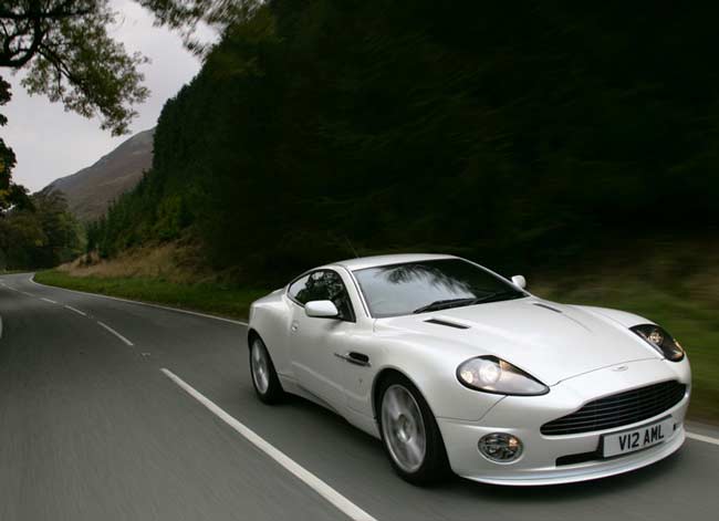 aston martin vanquish v12 s