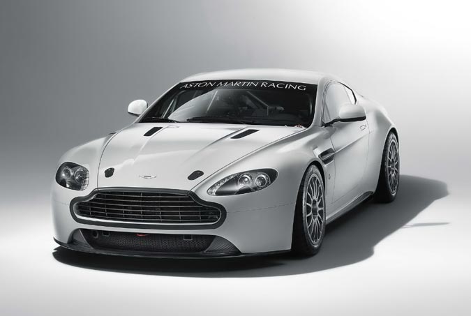 vantage gt4 2011