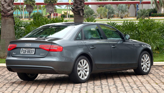 audi a4 attraction 2013