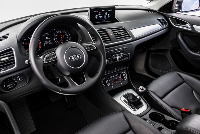 audi q3 2016 interior