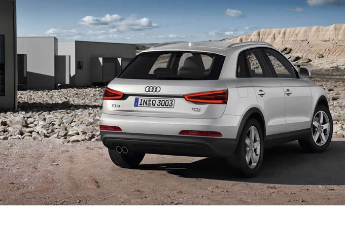 novo audi q3 traseira