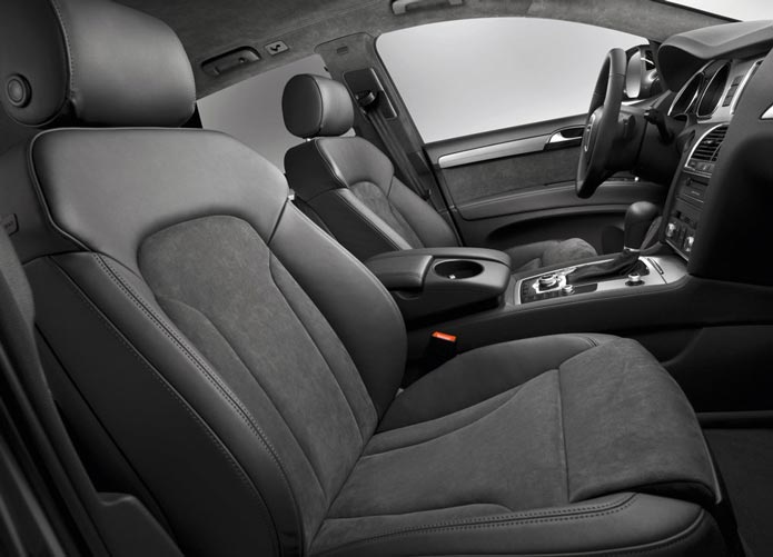 interior audi q7