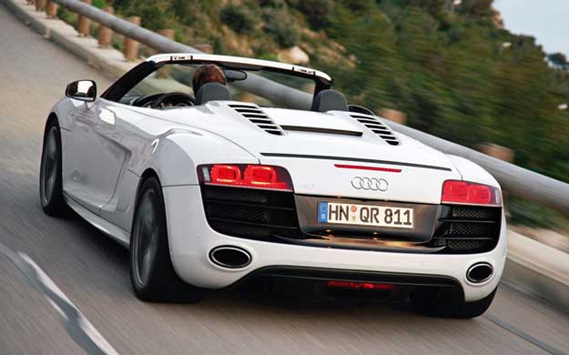 interior audi r8 spyder