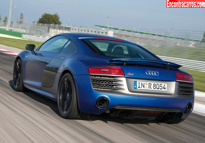 novo audi r8 2013