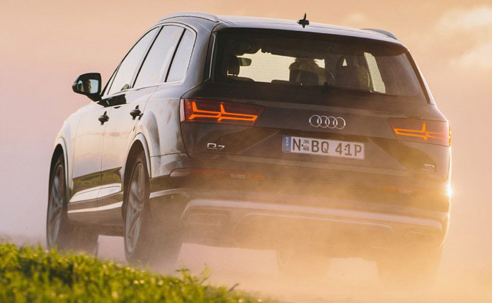 novo audi q7 2016