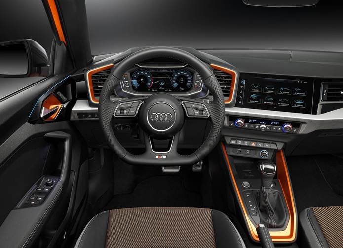 audi a1 citycarver interior painel