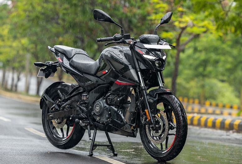 bajaj pulsar n160 2023