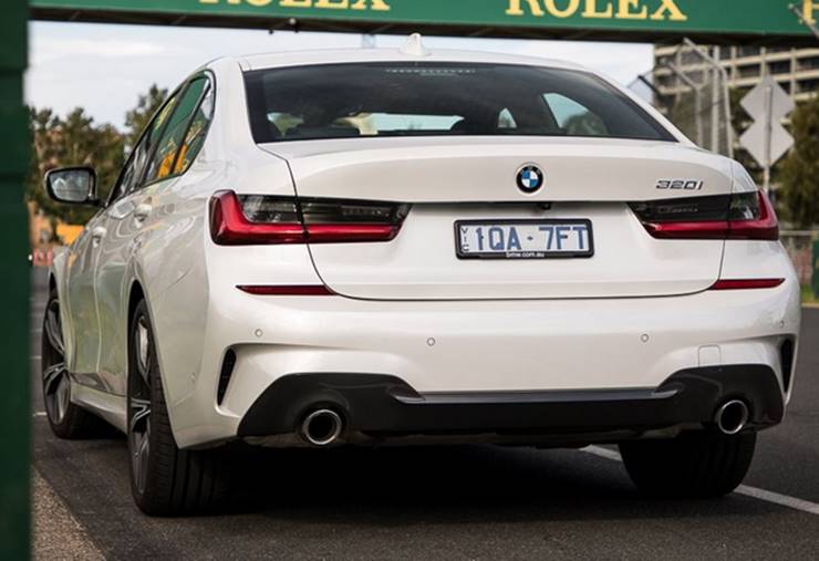 bmw 320i 2021