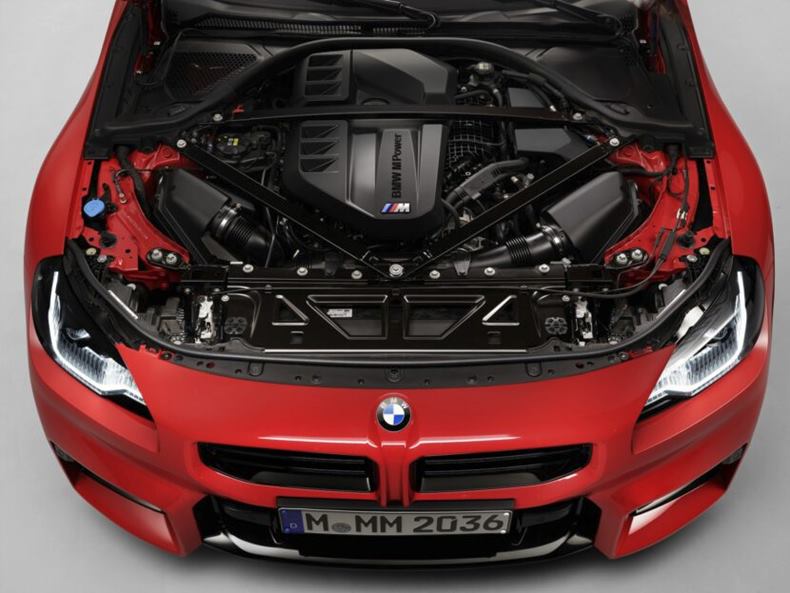 bmw m2 2023 motor 3.0 seis cilindros