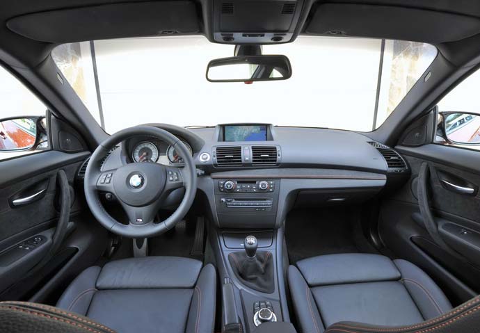 bmw serie 1 coupe interior