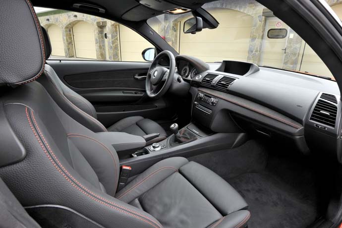 bmw serie 1 coupe interior painel / bmw serie 1 m coupe interior dashboard