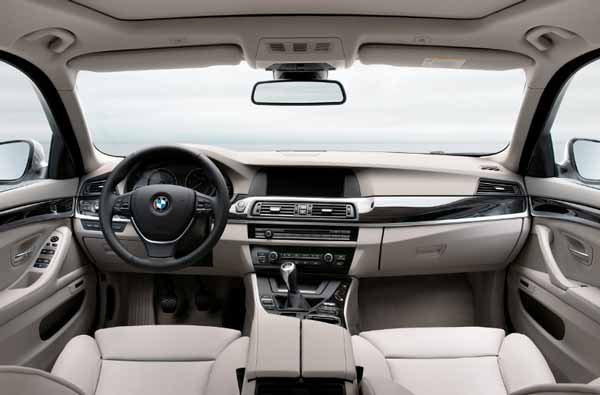 interior nova bmw serie 5 touring