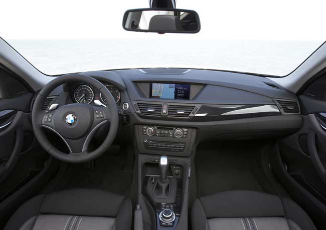  interior bmw x1 sdrive18i