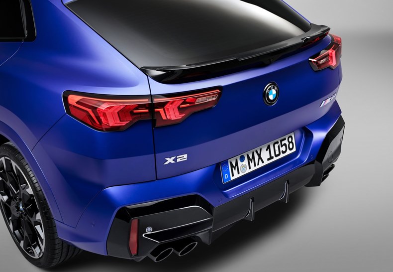 bmw x2 2024 detalhe traseira