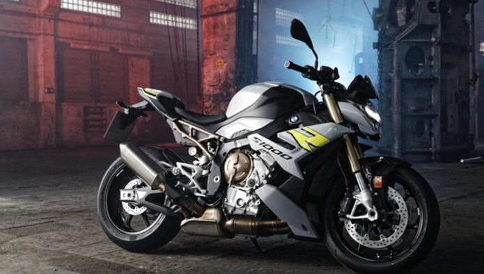 nova bmw s 1000 r 2021