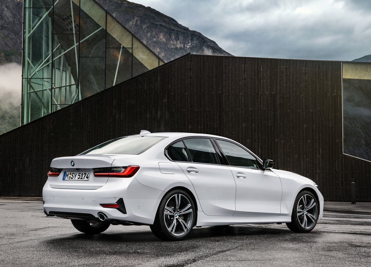 BMW Série 3 2020 é apresentado na Europa Confira em