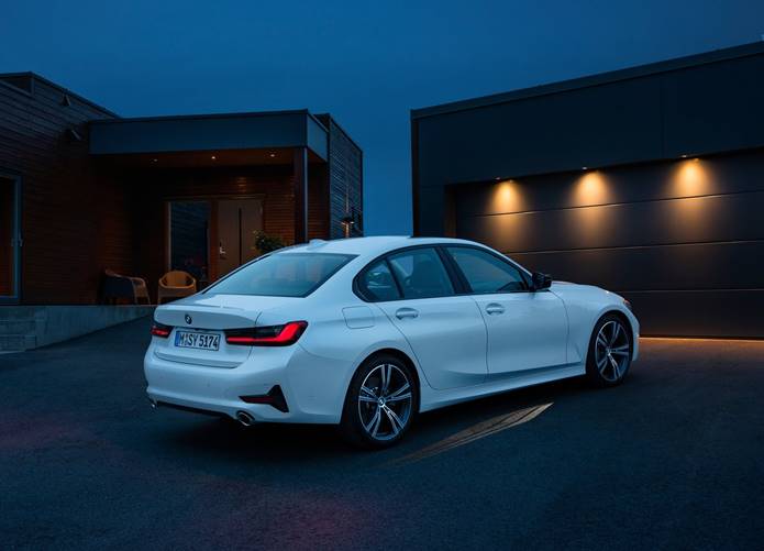 bmw serie 3 2019 traseira