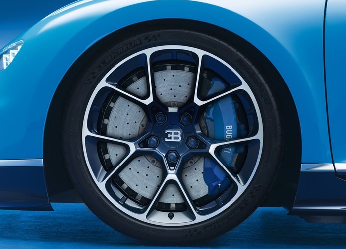 bugatti chiron rodas