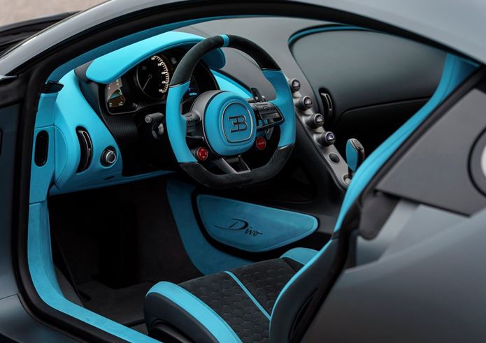 bugatti divo interior