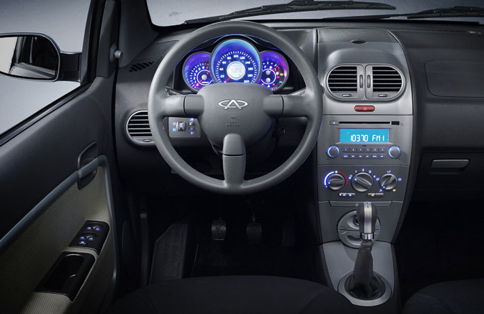 chery face interior painel