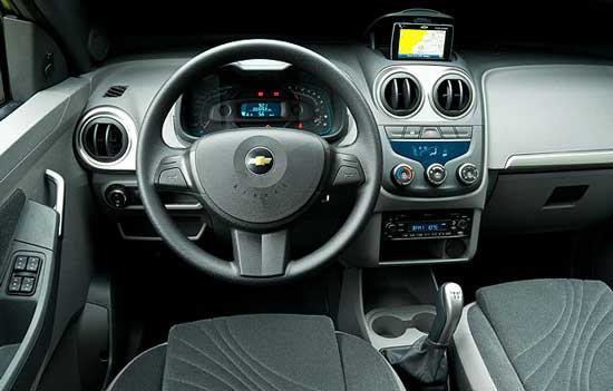 interior novo chevrolet agile