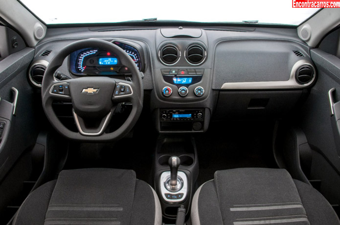 novo chevrolet agile 2014 interior painel