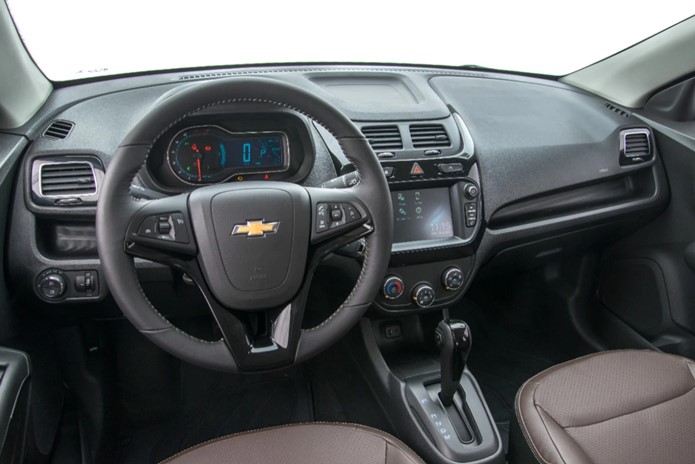 chevrolet cobalt 2018 interior painel