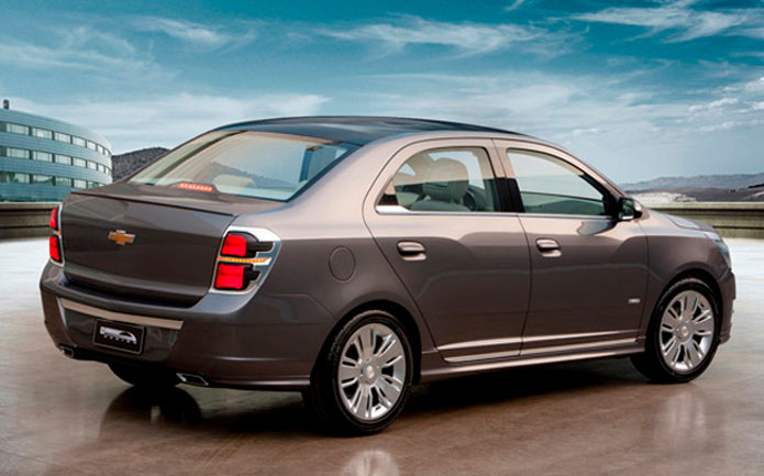 chevrolet cobalt sedan 2012 traseira