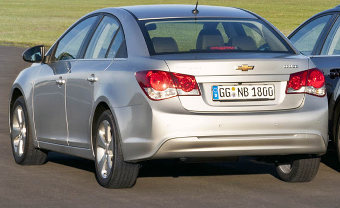 chevrolet cruze 2014 traseira