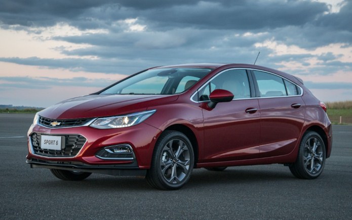 chevrolet cruze hatch sport6 2017