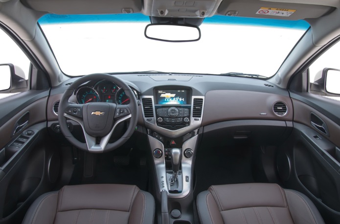 novo chevrolet cruze sport6 2015 brasil