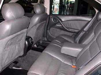 chevrolet omega 2000 interior parte traseira