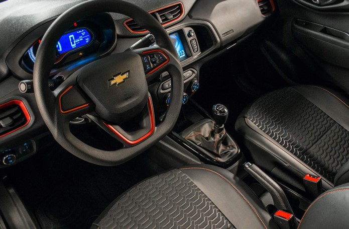 chevrolet onix effect 2018 interior