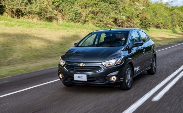 novo chevrolet onix 2017