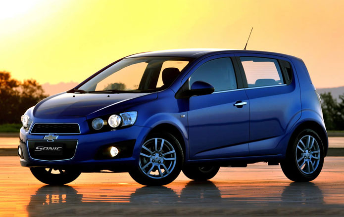 novo chevrolet sonic 2012 brasil