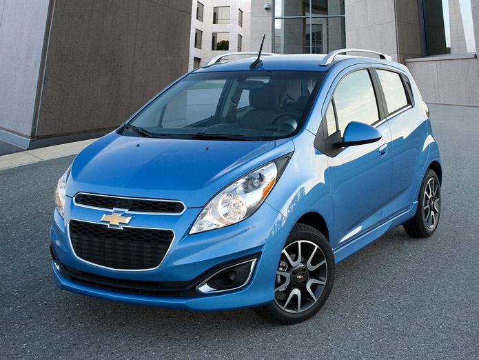 novo chevrolet spark 2013