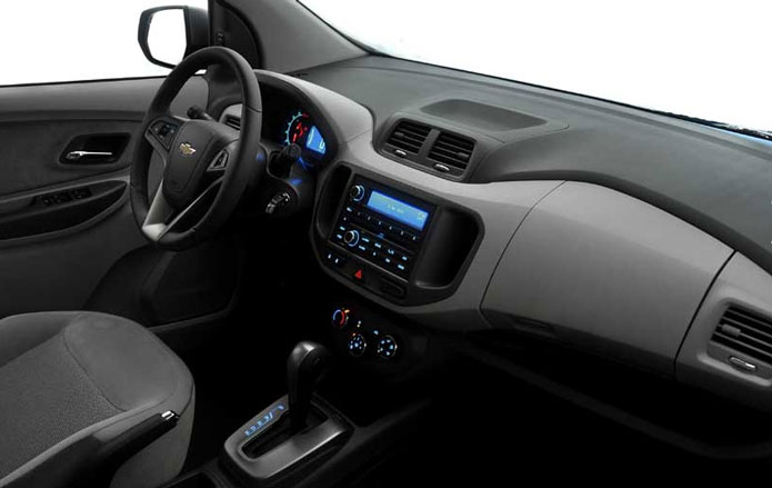 interior chevrolet spin