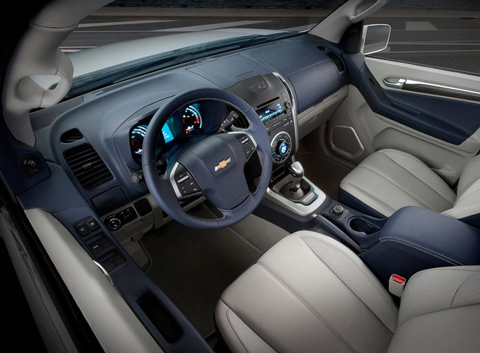 chevrolet trailblazer interior - interior nova blazer