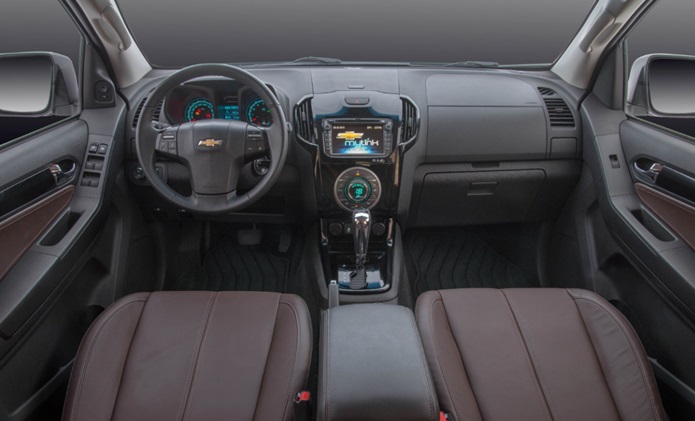 chevrolet trailblazer 2015 interior painel